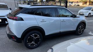 PEUGEOT 2008 usata, con Leve al volante