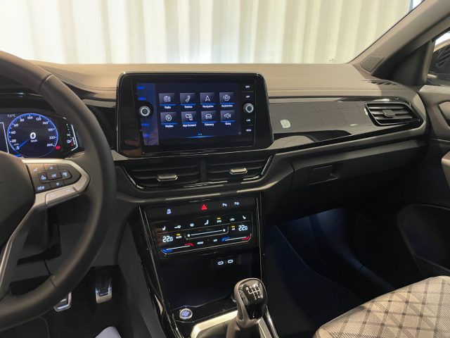 VOLKSWAGEN T-Roc usata, con Cerchi in lega