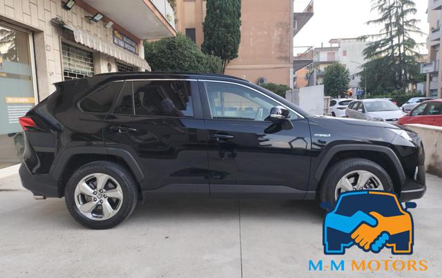 TOYOTA RAV 4 usata, con Cerchi in lega