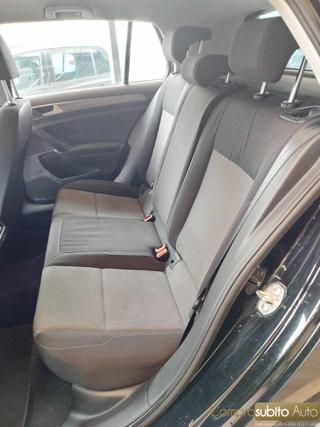 VOLKSWAGEN Golf usata, con ESP