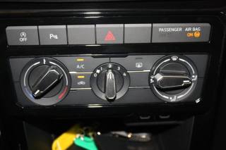 VOLKSWAGEN T-Cross usata, con ESP
