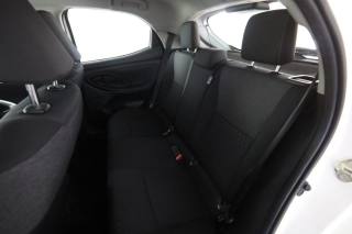 TOYOTA Yaris usata 3