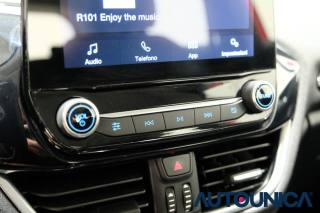 FORD Fiesta usata, con Specchietti laterali elettrici