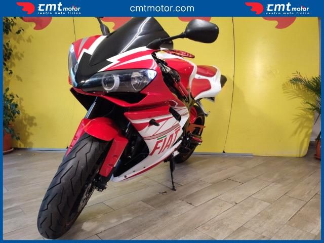 YAMAHA YZF R1 usata 6