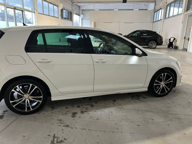 VOLKSWAGEN Golf usata, con ESP
