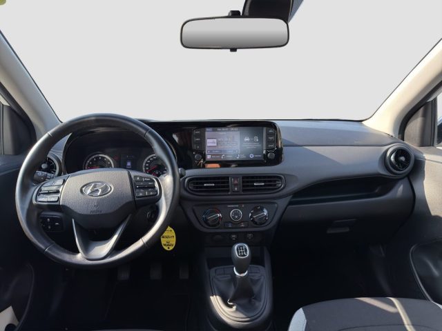 HYUNDAI i10 usata 11