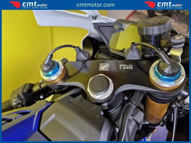 HONDA CBR 1000 RR usata 8