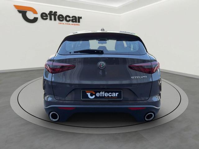 ALFA ROMEO Stelvio usata, con Alzacristalli elettrici