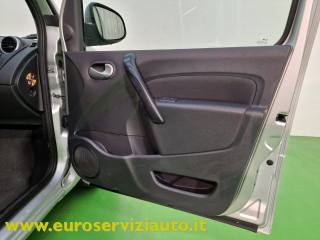 RENAULT Kangoo usata 47