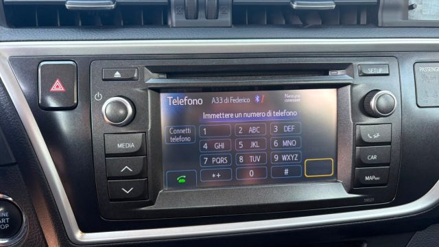 TOYOTA Auris usata, con Cruise Control