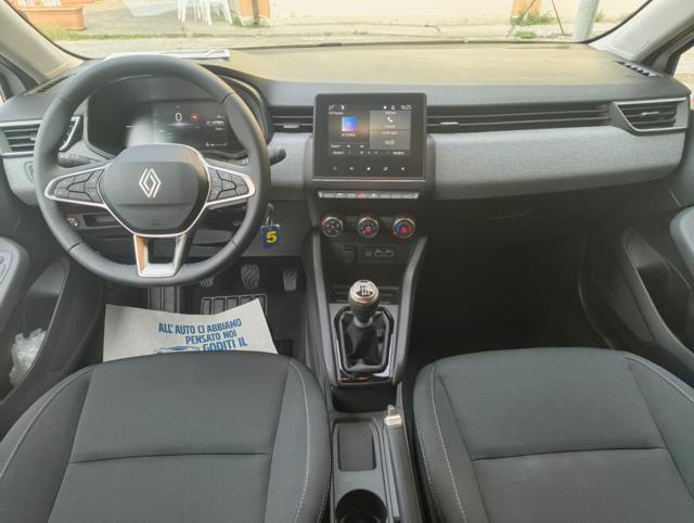 RENAULT Clio usata, con Autoradio