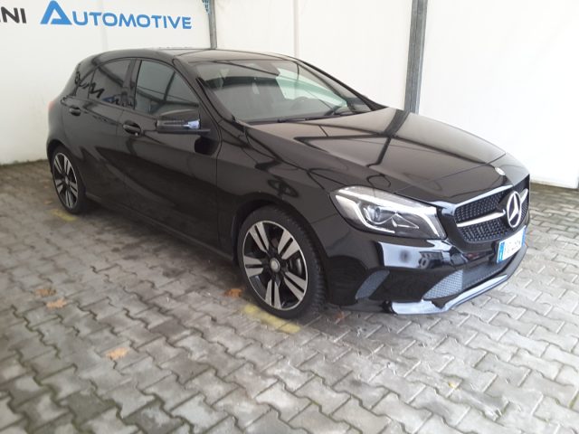 MERCEDES-BENZ A 180 usata, con Airbag