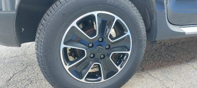 DACIA Duster usata, con Gancio traino