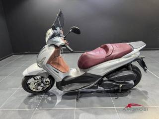 PIAGGIO Beverly 500 usata 4