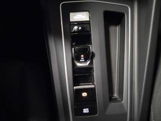 VOLKSWAGEN Golf usata, con Specchietti laterali elettrici