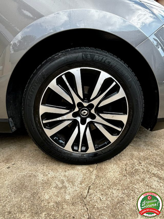 RENAULT Espace usata, con Sistema di navigazione