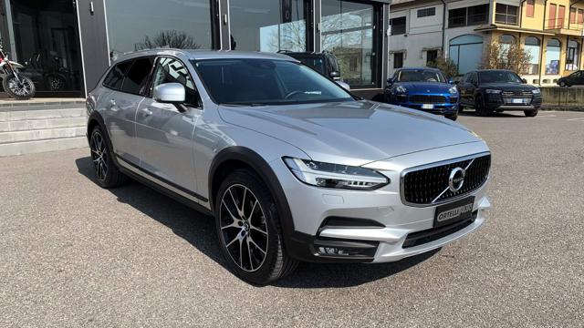 VOLVO V90 Cross Country usata, con Cruise Control