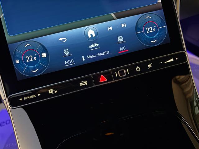 MERCEDES-BENZ C 220 usata, con Touch screen