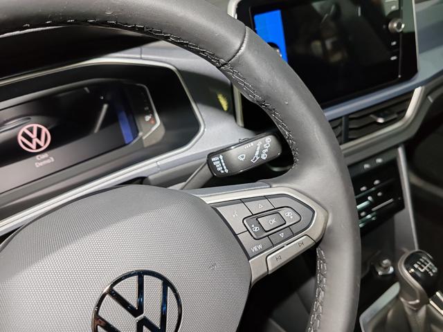 VOLKSWAGEN T-Roc usata, con Sedile posteriore sdoppiato
