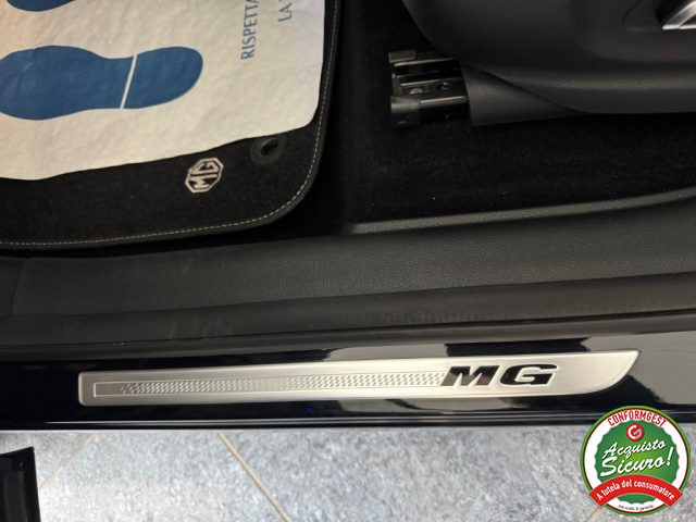 MG EHS usata, con Touch screen