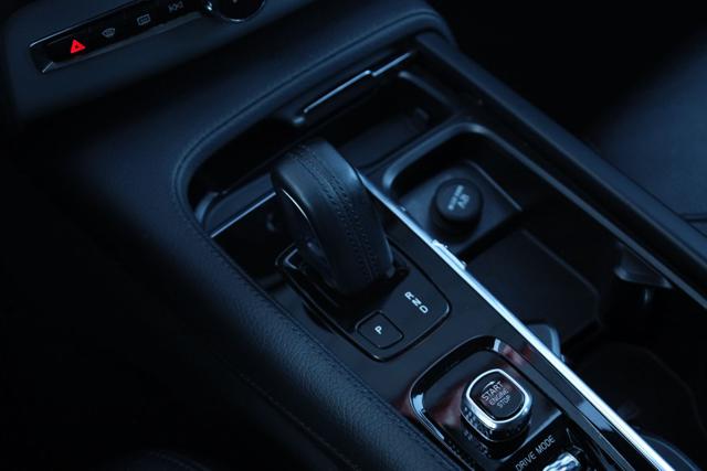 VOLVO XC90 usata, con Servosterzo