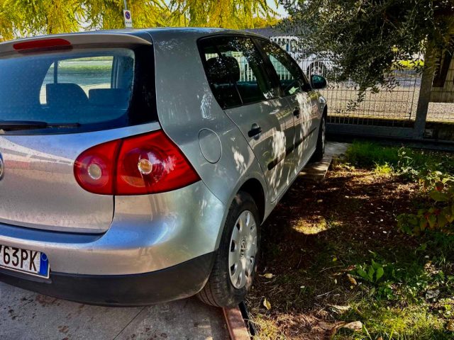 VOLKSWAGEN Golf usata, con Bracciolo