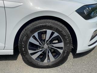 VOLKSWAGEN Polo usata, con Hill holder