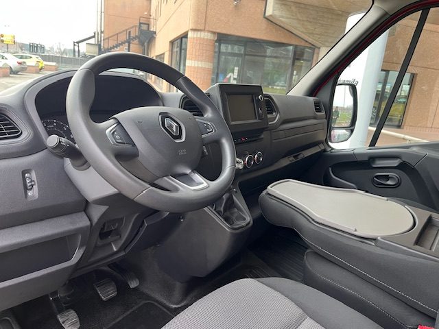 RENAULT Master usata, con Servosterzo