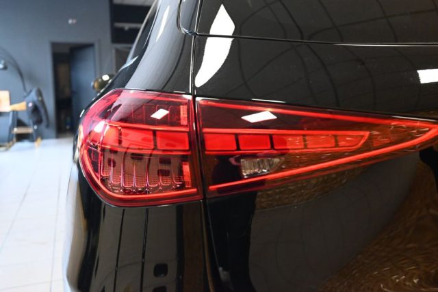 MERCEDES-BENZ C 300 usata 19