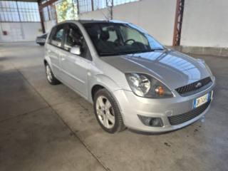 FORD Fiesta usata, con Airbag laterali