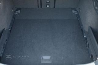 VOLKSWAGEN Passat usata, con Spoiler