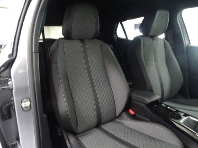 PEUGEOT 2008 usata, con Bracciolo