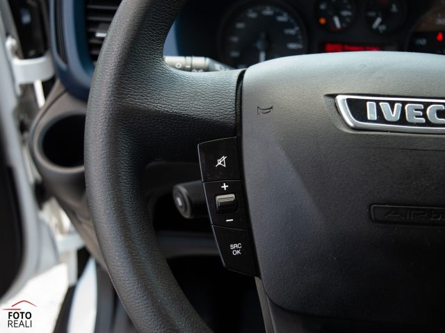 IVECO Daily usata 22