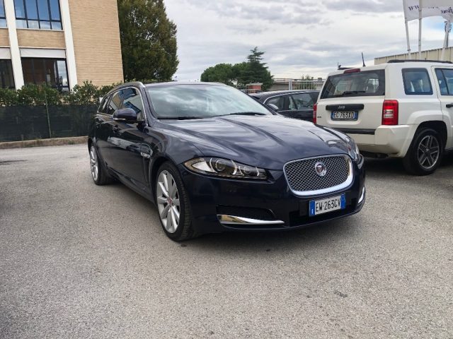 JAGUAR XF usata, con Airbag