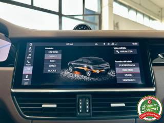 PORSCHE Cayenne usata, con USB