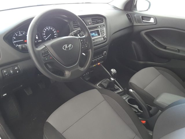 HYUNDAI i20 usata, con Antifurto