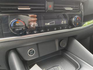 NISSAN Qashqai usata, con Controllo automatico clima