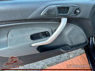 FORD Fiesta usata, con Chiusura centralizzata