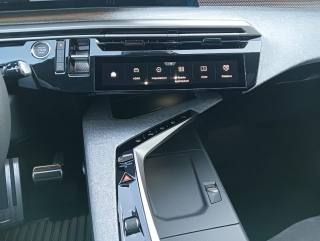 PEUGEOT 3008 usata, con Fari LED