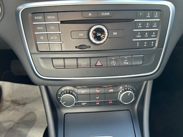 MERCEDES-BENZ CLA 200 usata, con Vetri oscurati