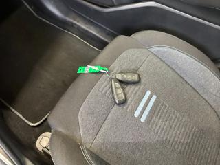 FORD Fiesta usata, con Fari LED