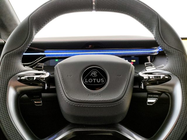LOTUS Eletre usata, con Fari LED