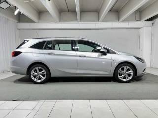 OPEL Astra usata, con Chiusura centralizzata