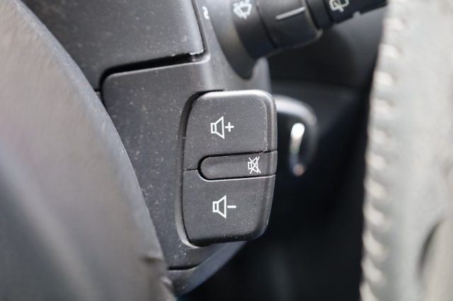 RENAULT Clio usata 27