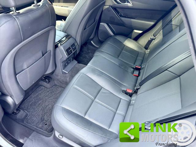 LAND ROVER Range Rover Velar usata, con Sedile posteriore sdoppiato