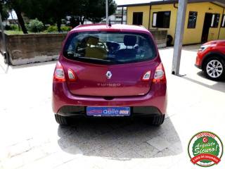RENAULT Twingo usata, con Autoradio