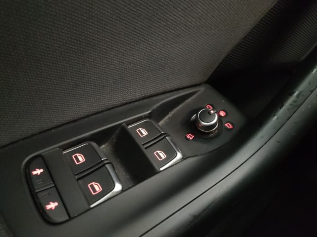 AUDI Q3 usata 19