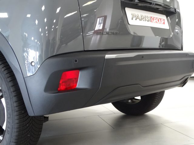 PEUGEOT 2008 usata, con Sistema di navigazione