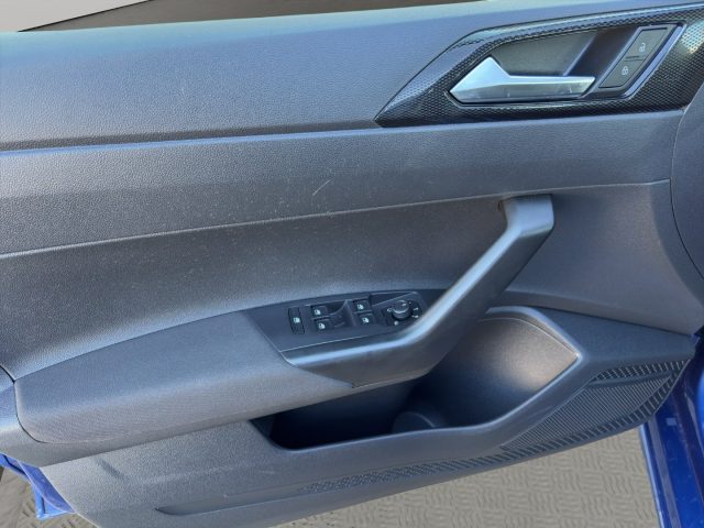 VOLKSWAGEN Polo usata, con Autoradio digitale