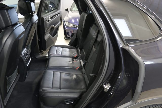 PORSCHE Cayenne usata, con Servosterzo